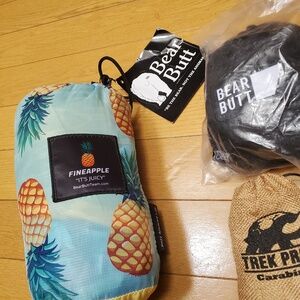 bearbutt hammock & straps w/ carabiners